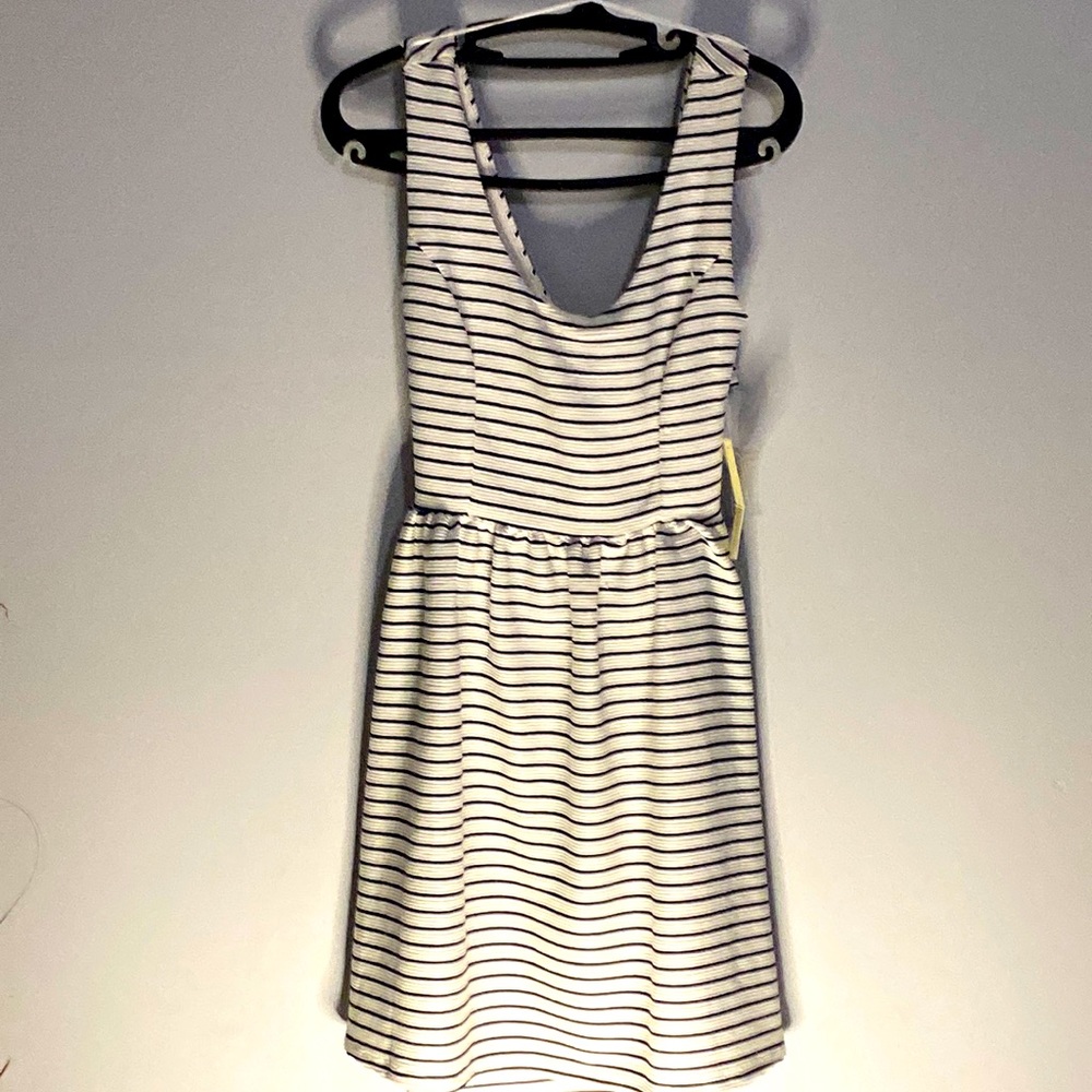 Brand new still has tags! Lauren Conrad Size: Small